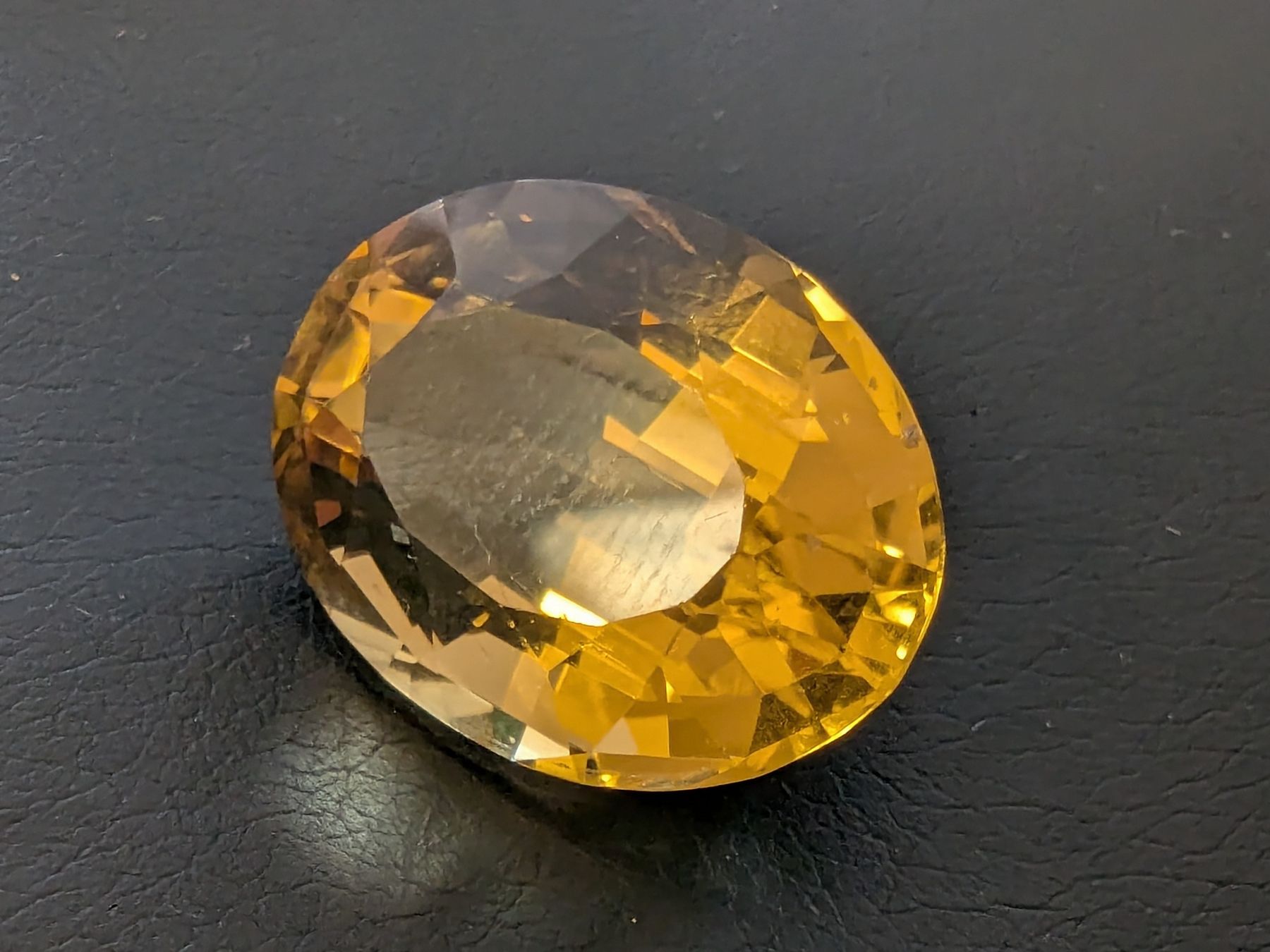 Pietre preziose: Citrin mit 20.2 Karat – Nuovo (secondo la descrizione) da Bischofszell venduto da Blende2 2
