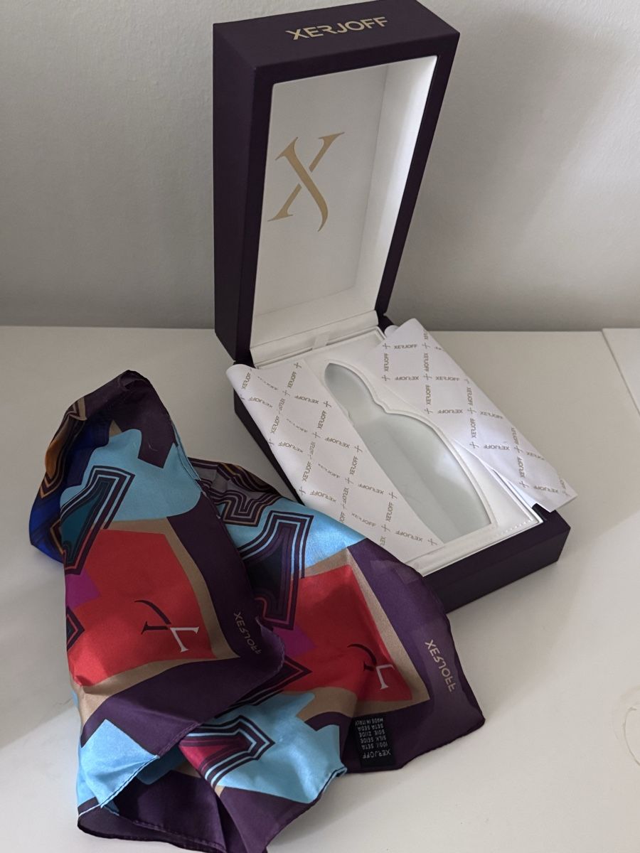 Xerjoff Profumi & Eau de Toilette: Xerjoff Box mit Seidentuch, new, als Deko – Nuovo (secondo la descrizione) da Basel venduto da oks_7kxy 1