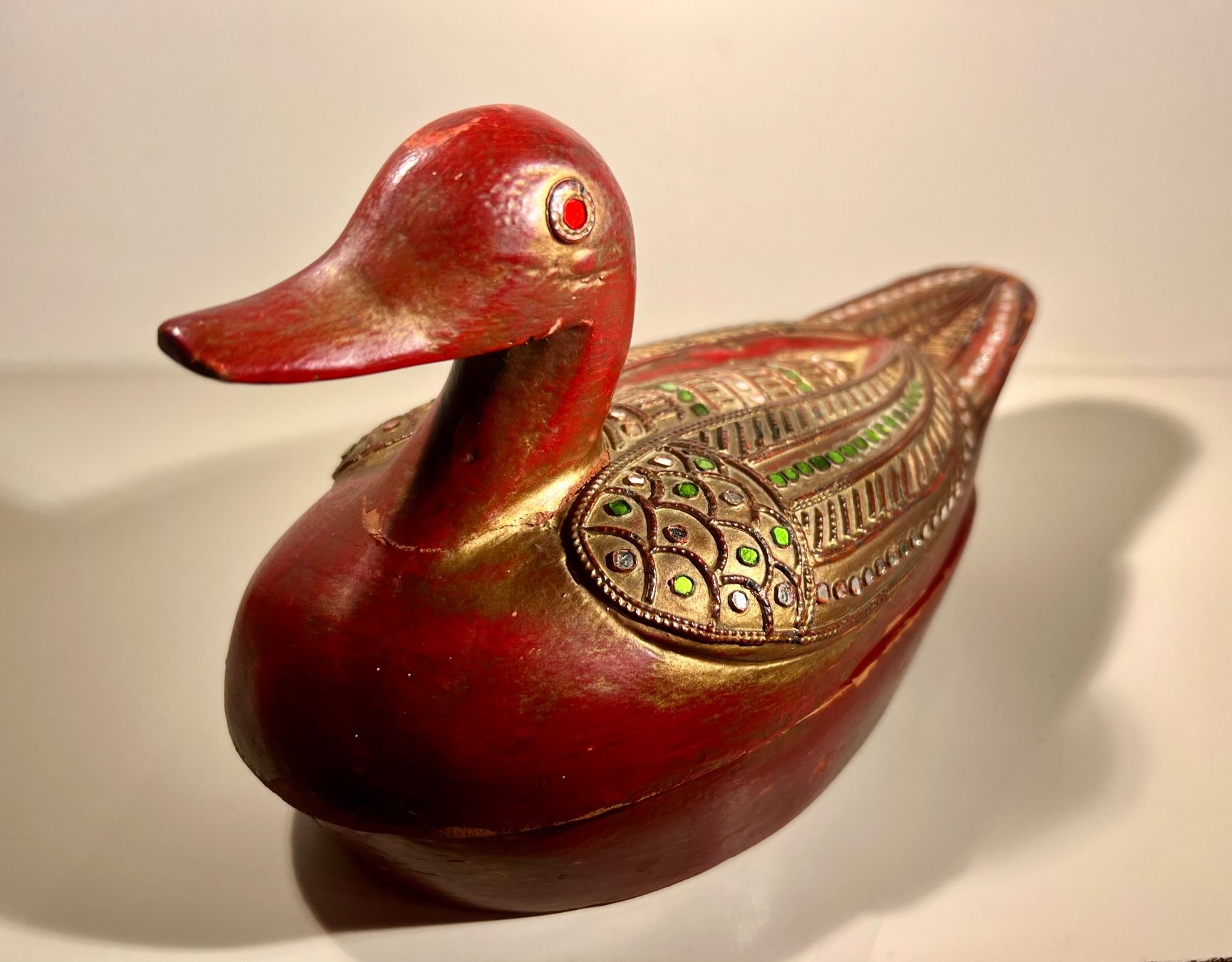 Dosen: Ancienne boîte bijoux canard, Burma, laque, éclats miroirs – Gebraucht aus Genève von DELIRBEADS 5