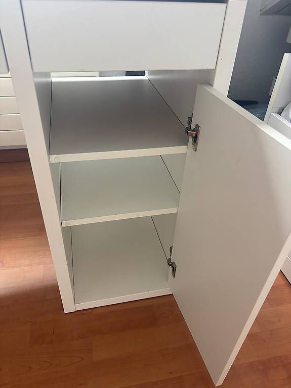 Schreibtische: Ikea Micke Schreibtisch  – Gebraucht aus Küttigen von san_2x92 2