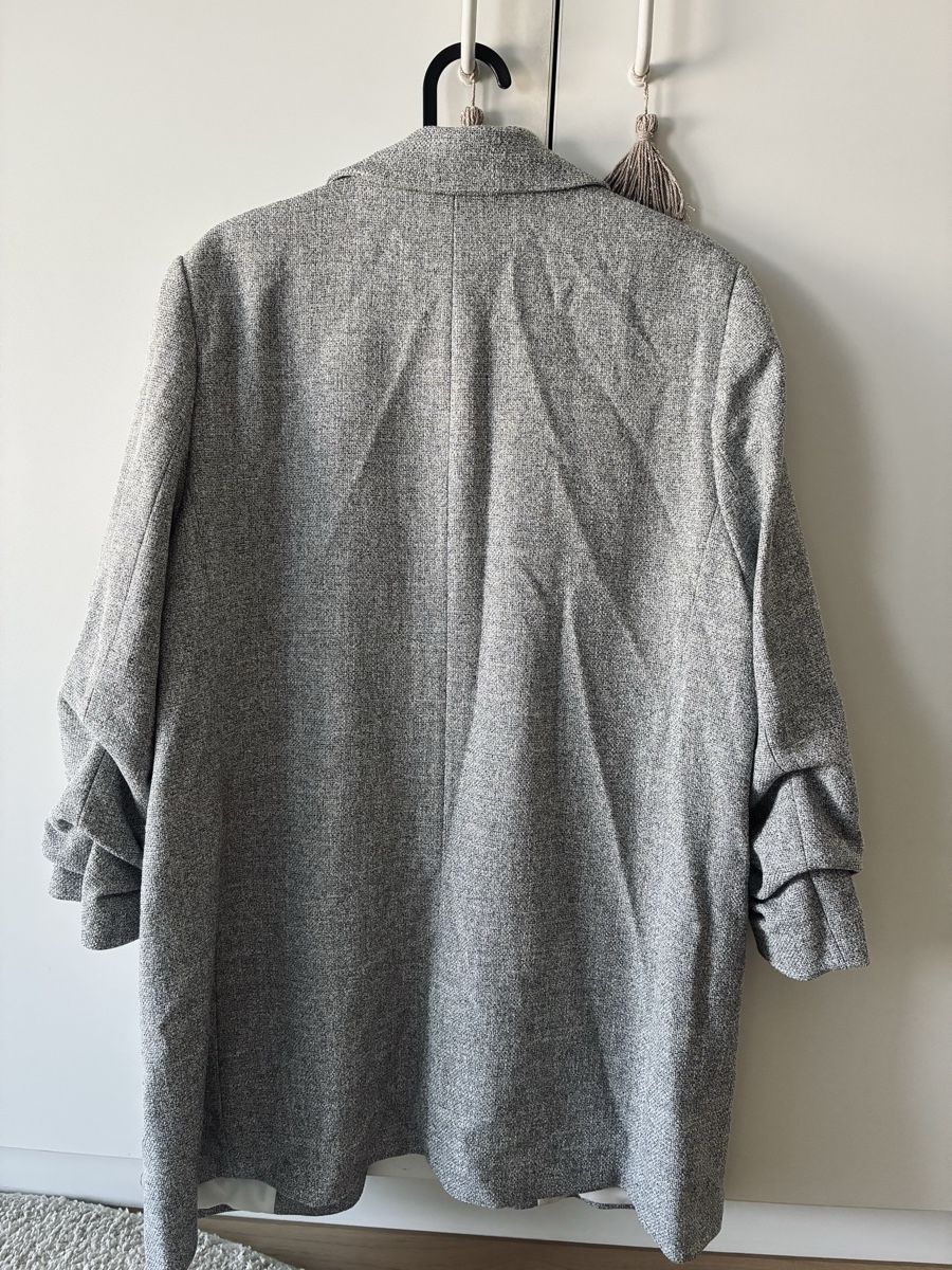 H&M Giacche: Blazer H&M – Nuovo (secondo la descrizione) da Bulle venduto da ste_t2ng 3