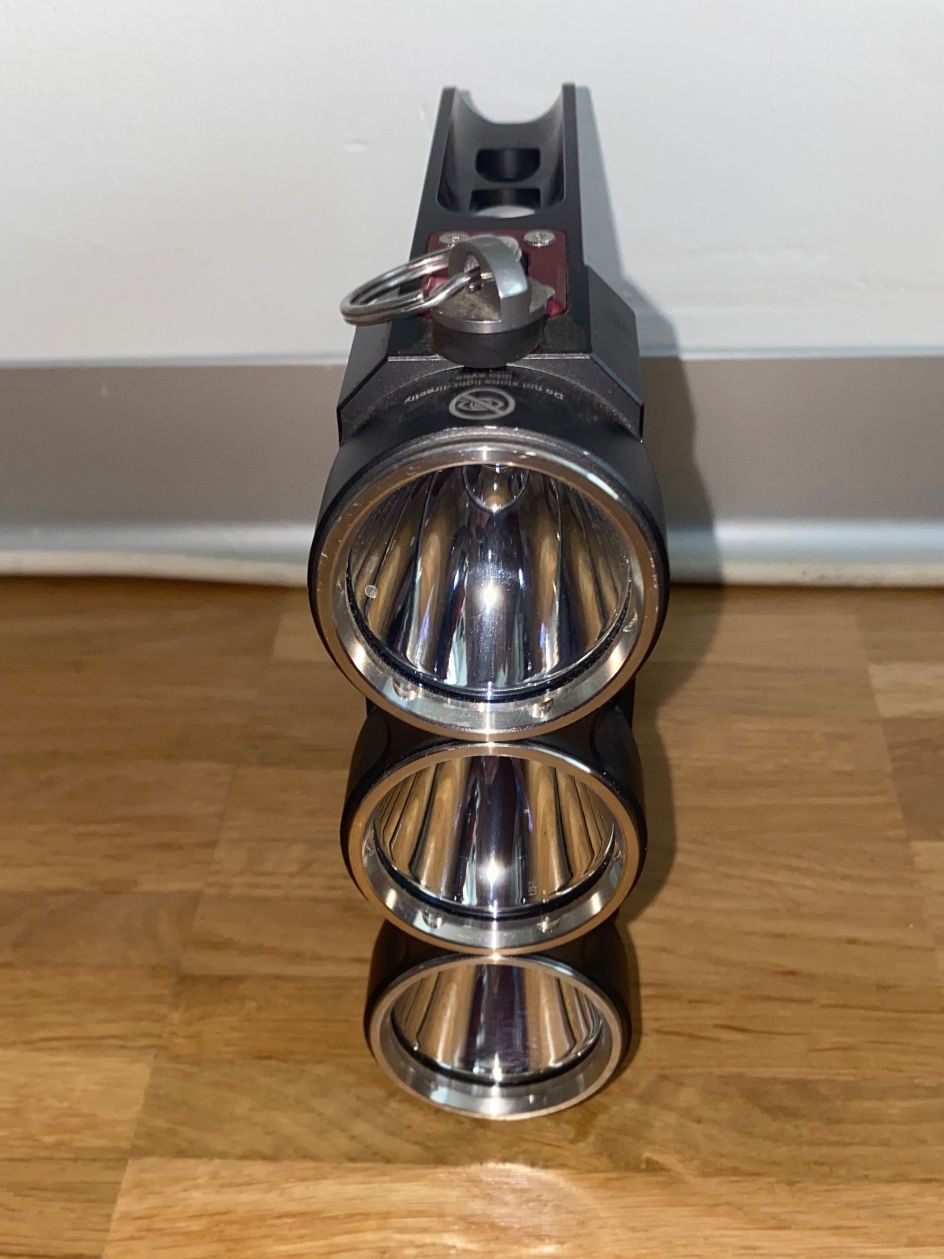 Klarus Lampes: Klarus RS80 - Suchscheinwerfer (LED), Flashlight – D'occasion à Rotkreuz par mia_dc2r 4