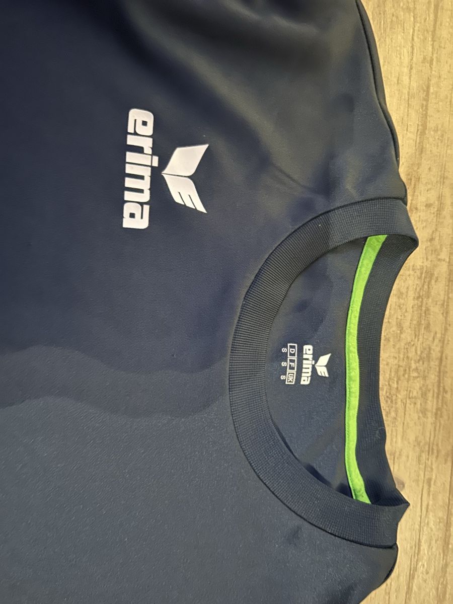 Kleiderpakete: Sportkleider Gr. S – Neu (gemäss Beschreibung) aus Willisau von Geissbock11 4