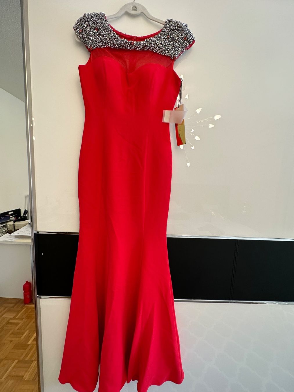 Kleider: Abendkleid Neue Gr 38 – Gebraucht aus Volketswil von Sina008 1