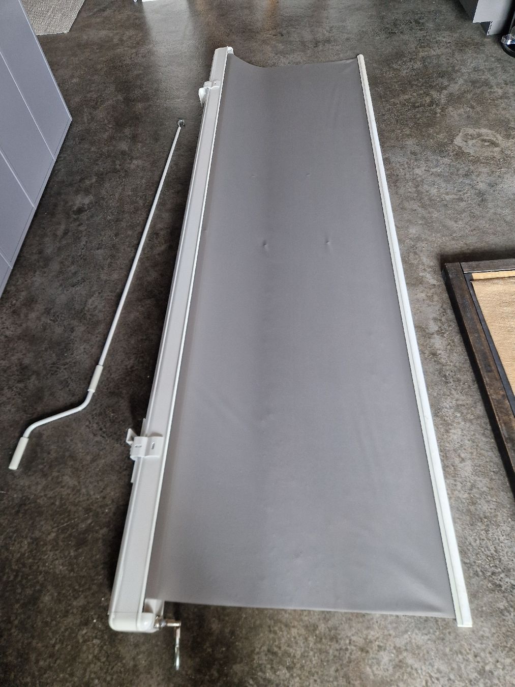 Home Cinema: Leinwand 290cm x 180cm – Usato da Hittnau venduto da Maeffiu