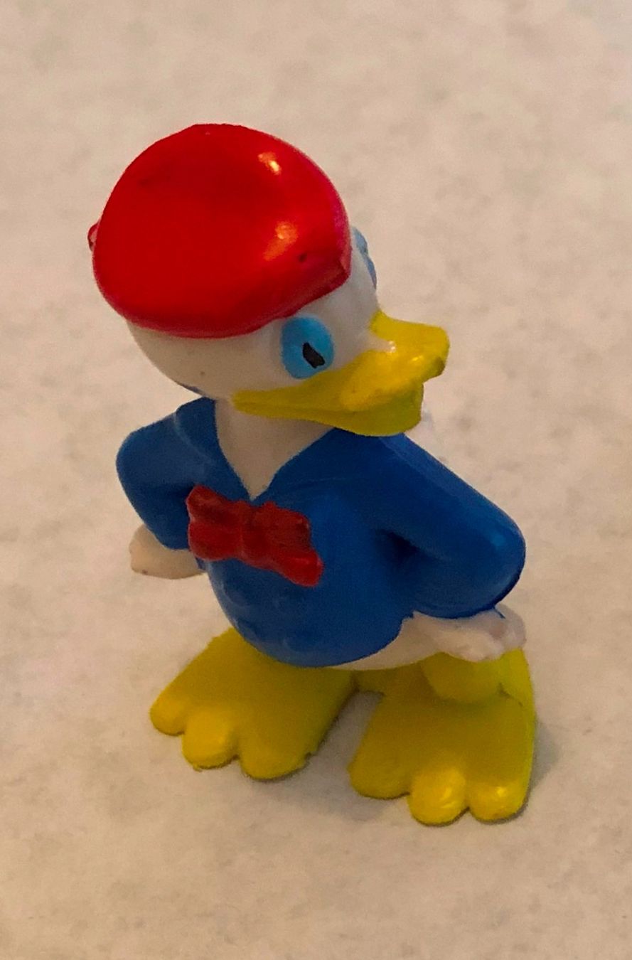 Disney Statuette: Ältere Disney-Figur, Donald Duck – Usato da Gossau/ZH venduto da amazonas66