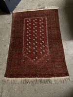 Handgeknüpfter Teppich, rot, Grösse 85x136 cm, Top Zustand!