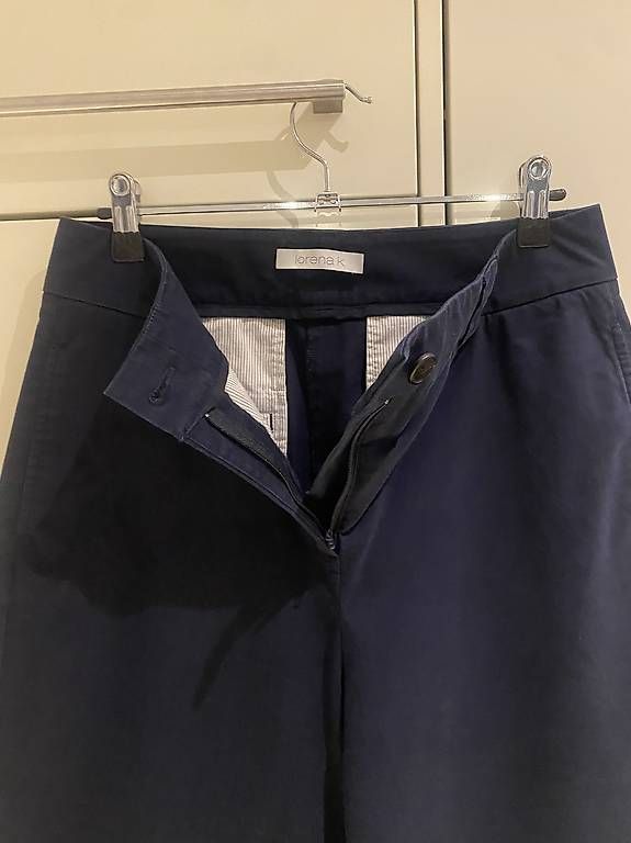 Pantaloni: Lorena K Stoffhose Gr. 38 Dunkelblau  Neu – Usato da Rorschach venduto da Lauraq12 1