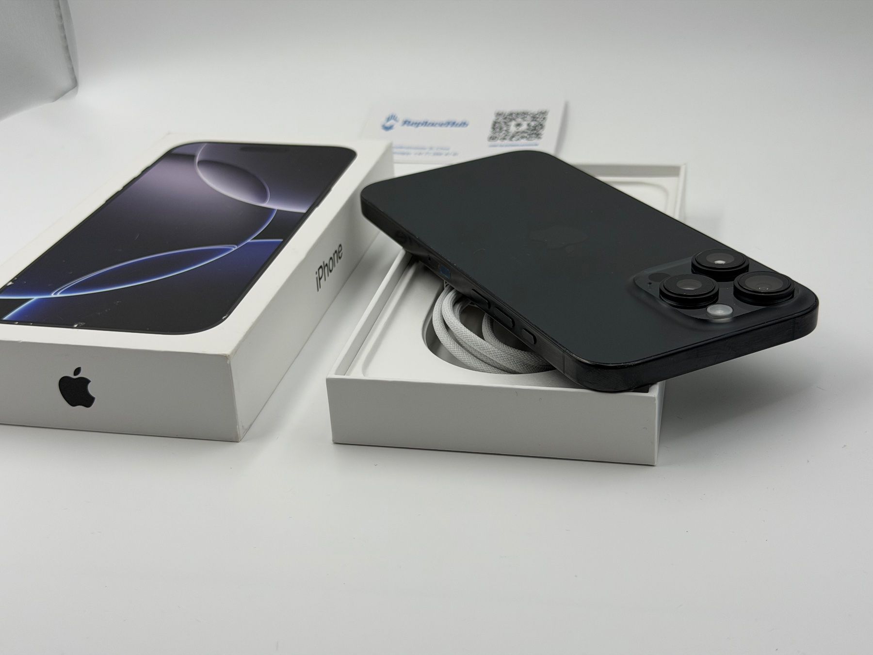 Apple Handys / Smartphones: Apple iPhone 16 Pro Max - 256 GB | Wie neu – Gebraucht aus Chur von ReplaceHub