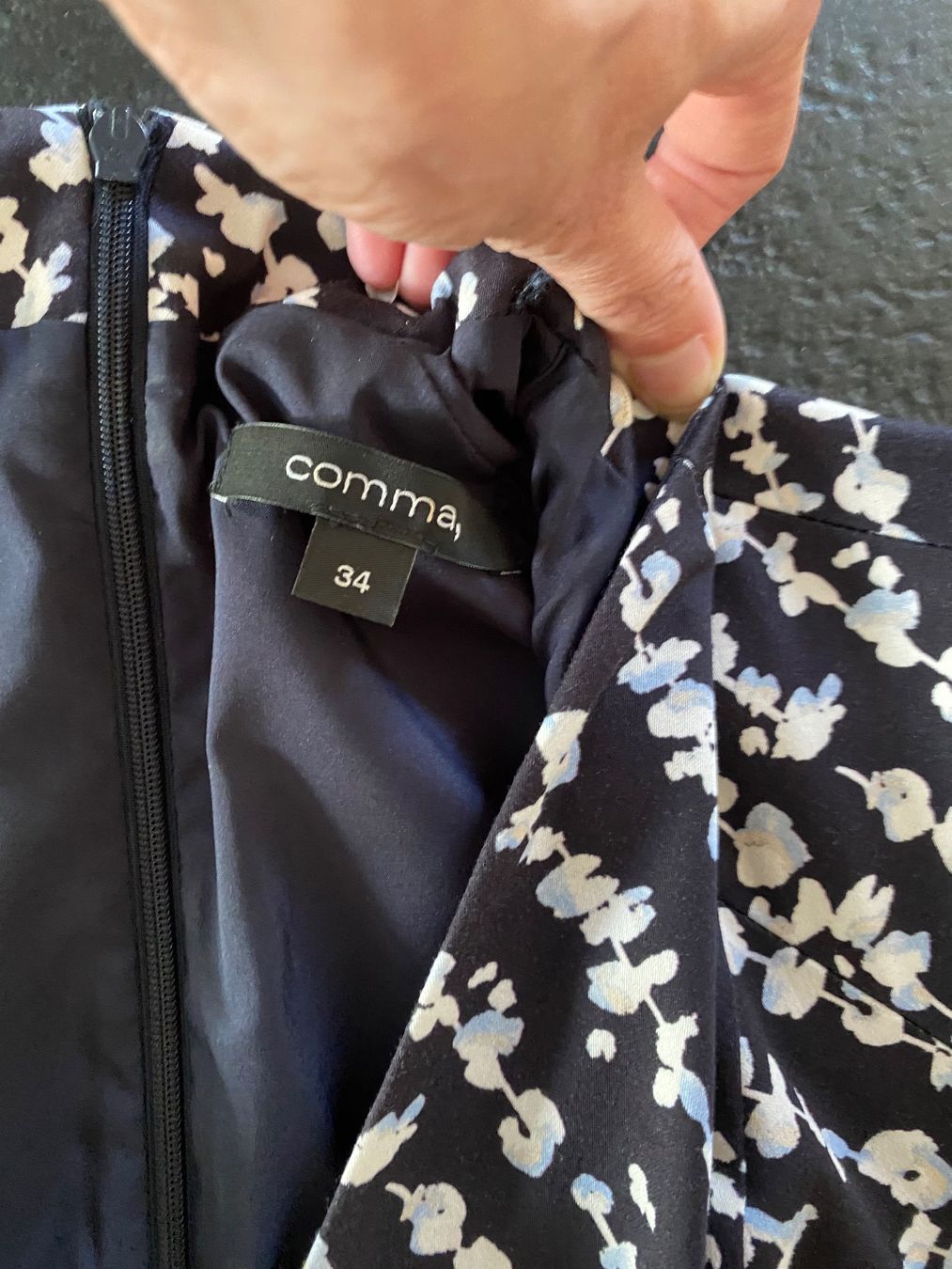 Comma Robes: Kleid Comma Groesse 34 – D'occasion à Bern par mabolliger 2