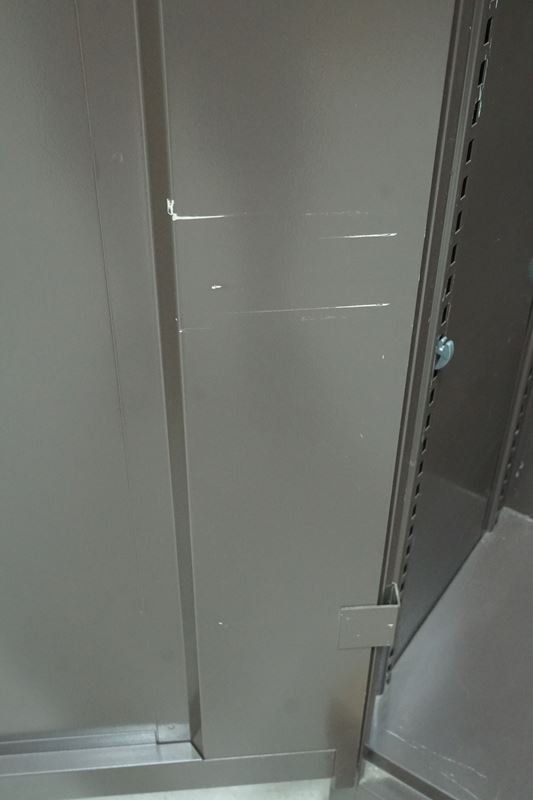 Lista Schränke: Original-Lista Flügeltürschrank – Gebraucht aus Rüti ZH von Restwert_Rueti_ZH 3