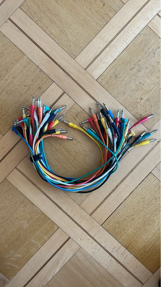 Cavi: Lot de câbles audio jack 6.35mm patch – Usato da Pully venduto da afasel 1