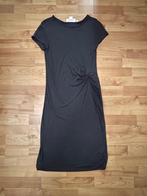 Robes: Kleid anthrazit, Grösse S – D'occasion à Niederweningen par sho_mb8y