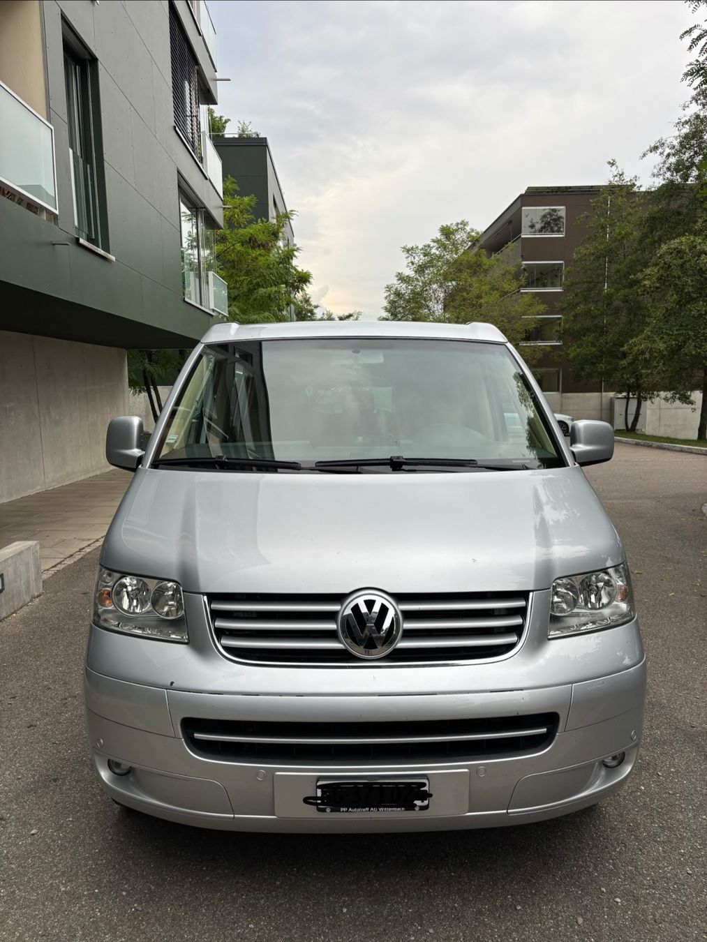 Camping Fahrzeuge: VW California T5 mit original Küche – Gebraucht aus St. Gallen von swi_gbg8 3