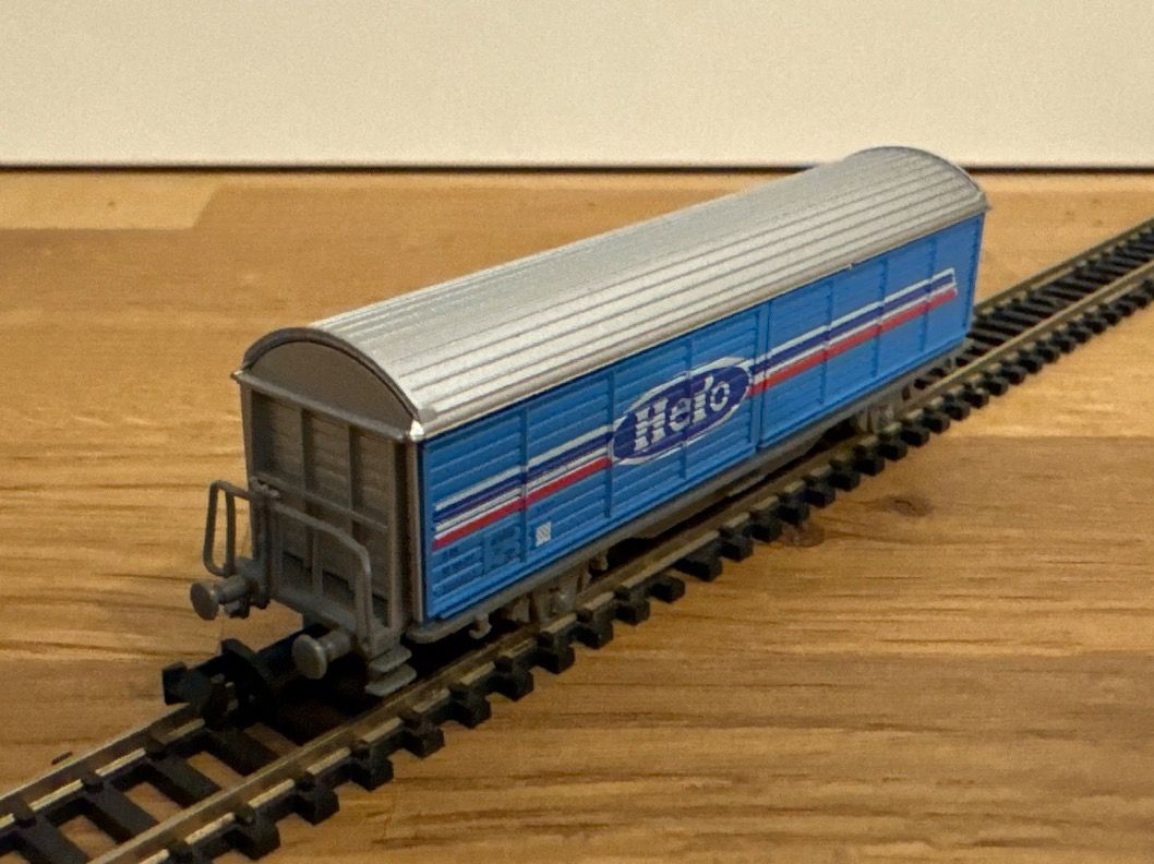 Roco Modellini di ferrovie: Roco SBB Güterwagen "Hero“ – Nuovo (secondo la descrizione) da Schlierbach venduto da Look8 2