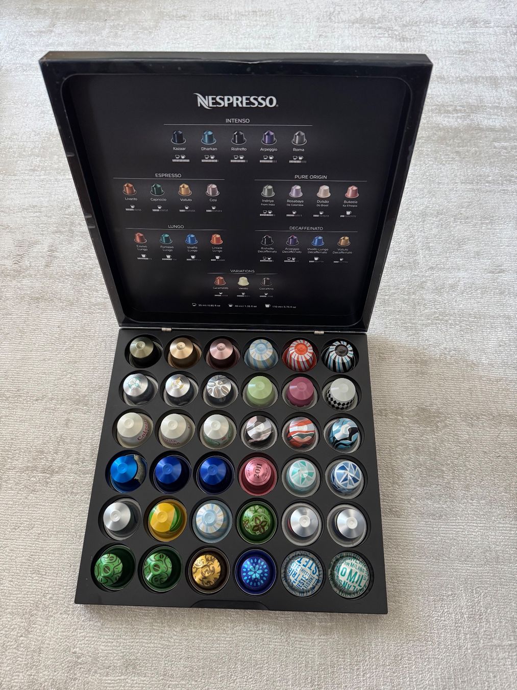 Nespresso Cibi & Specialità: Edle Nespresso Holzbox mit 36 limited editions – Usato da Thun venduto da Mr.Timbaer1