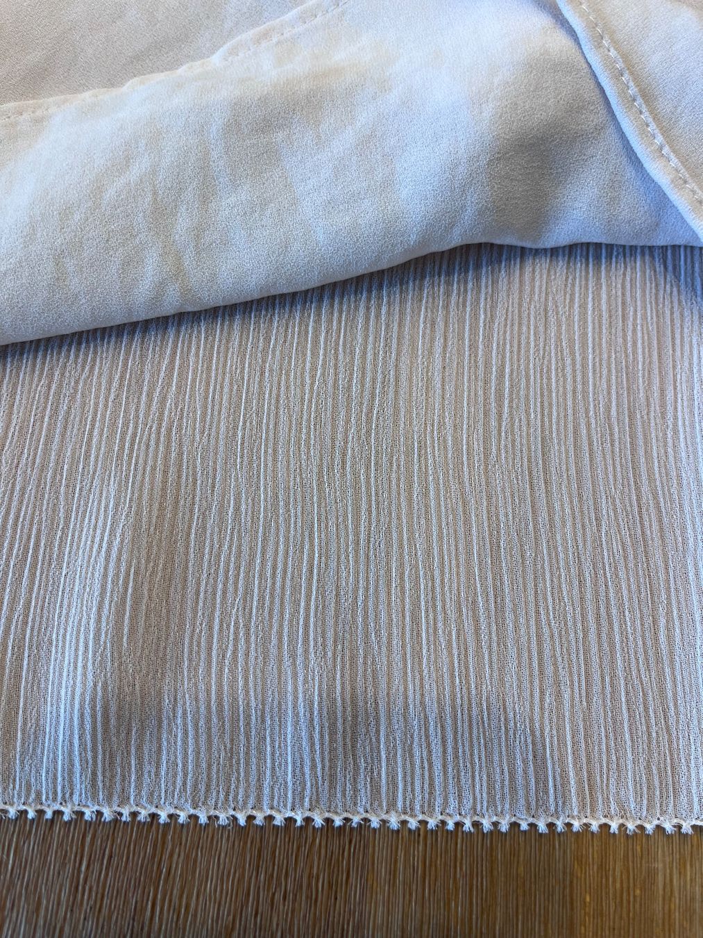 Marc Cain Camicette: Bluse Marc CAIN Grösse 4 – Nuovo (secondo la descrizione) da Roggwil BE venduto da KarotteV 7