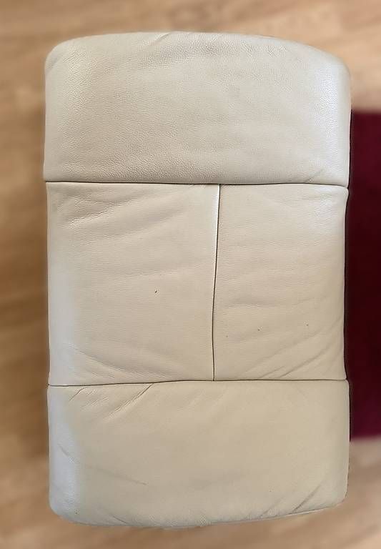 Poltrone: Stressless Ledersessel mit Hocker – Usato da Schüpfen venduto da hoefu12 2