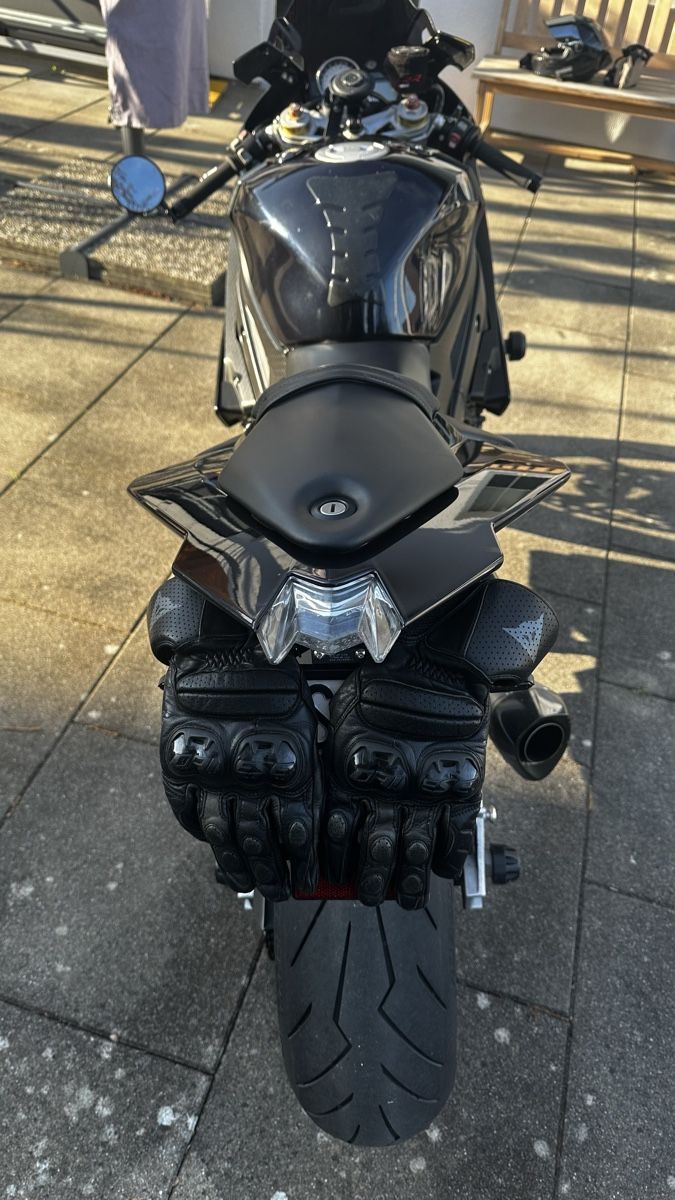 BMW Strada: BMW S1000rr 2010 – Usato da Aedermannsdorf venduto da jos_762x