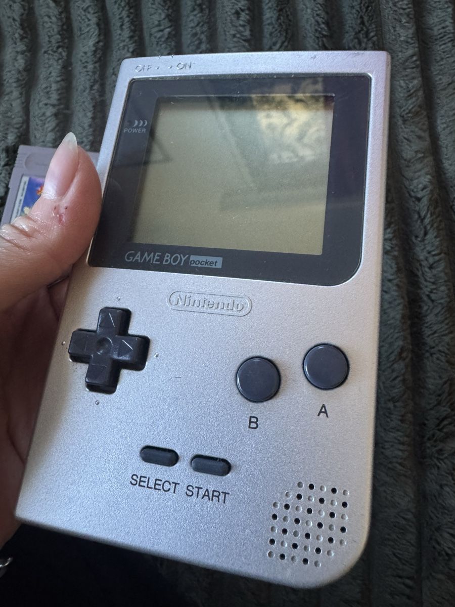 Nintendo Giochi: Nintendo Gameboy Pocket – Usato da Rüti ZH venduto da Mysticphoenix.mel 2