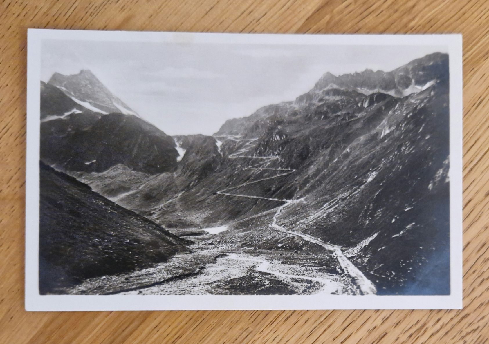 Cartoline postali: Sustenpass, Real Photographie – Usato da Ebikon venduto da Donar50