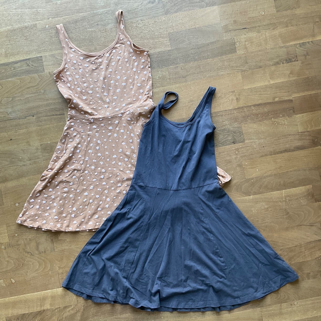 H&M Vestiti & Gonne: 2 Sommerkleider, H&M, Gr. 170 – Usato da Wattwil venduto da Marlan3
