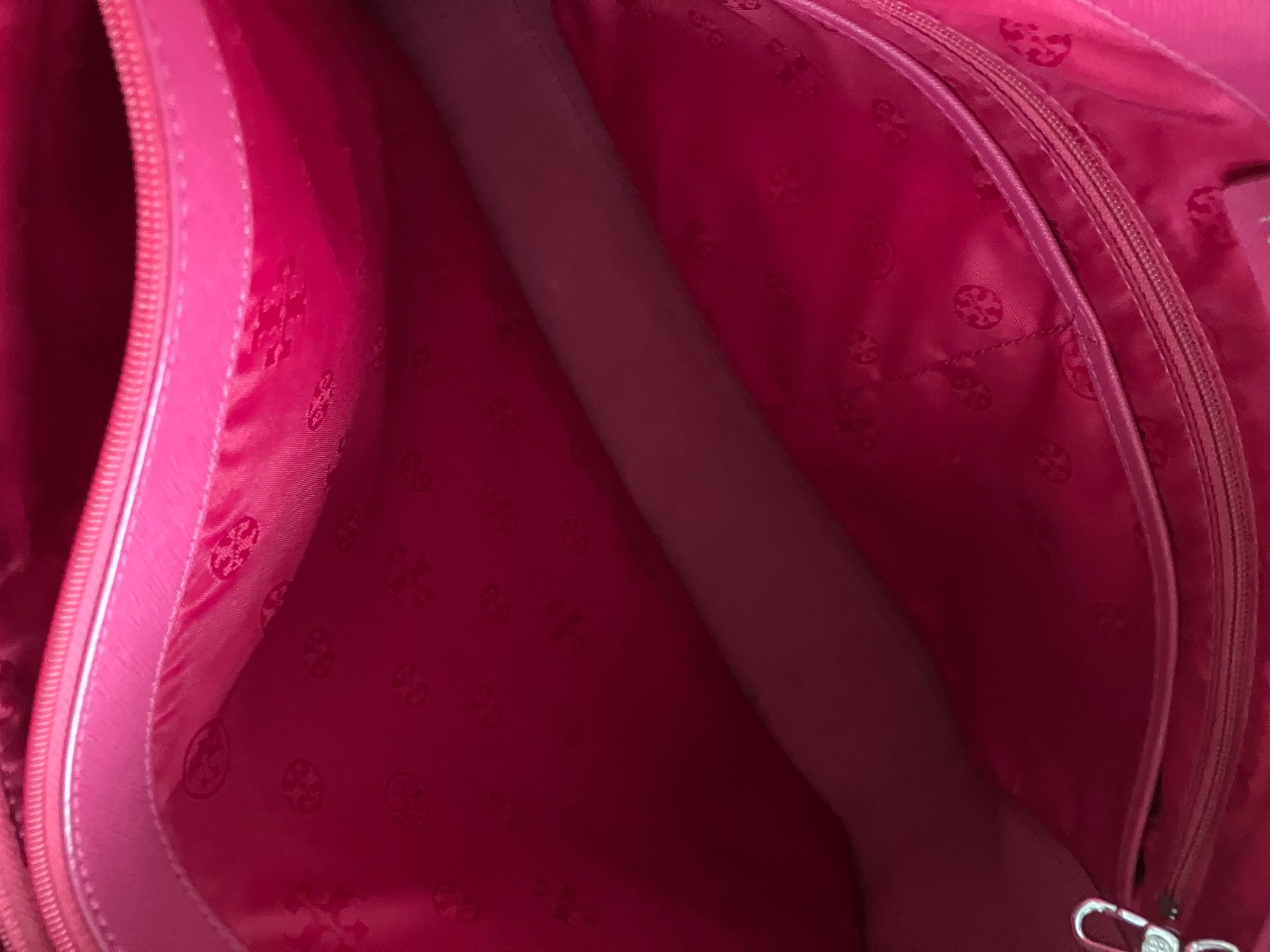 Tory Burch Sacs femmes: Neuwertig Tory Burch Shopper Leder – D'occasion à Windisch par Lyudmila01 6