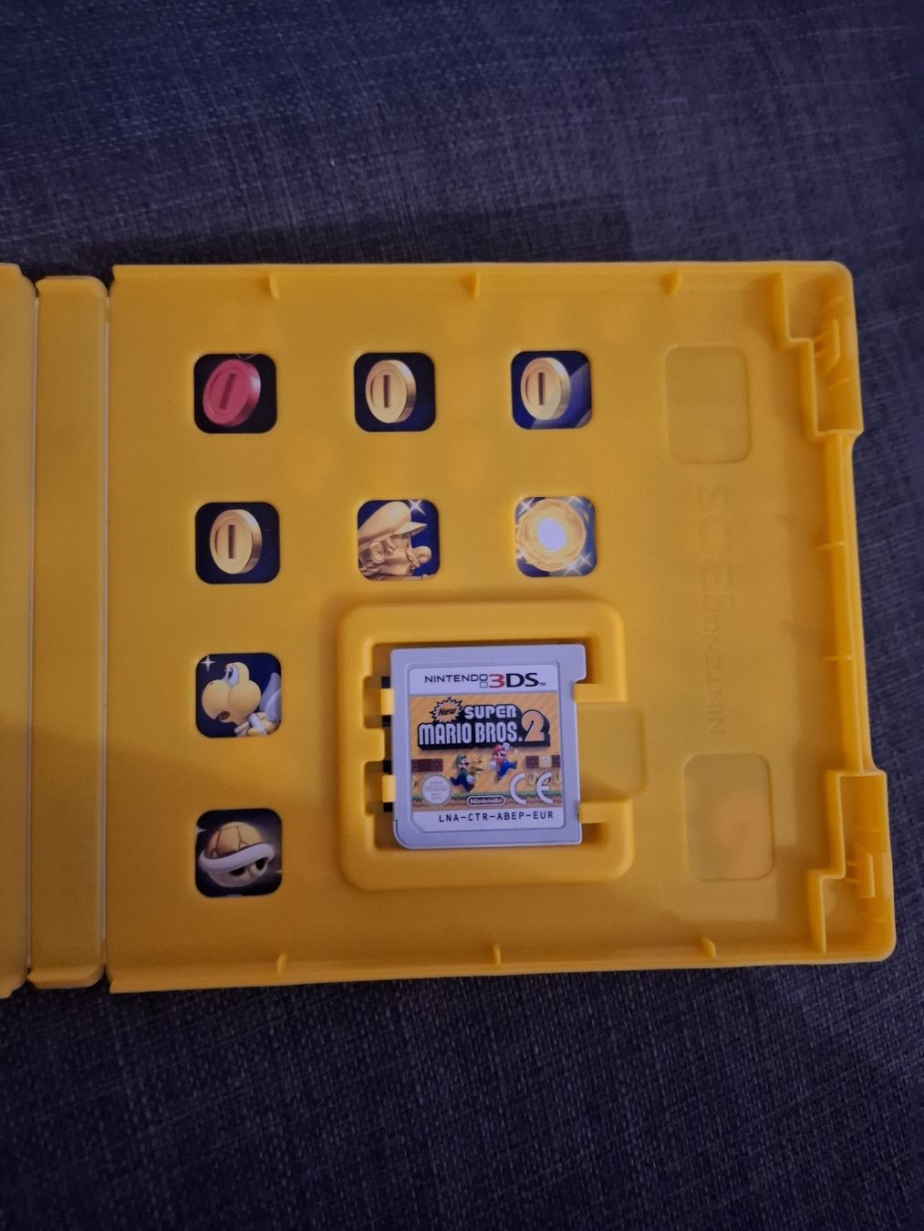 Giochi: New Super Mario Bross. 2  – Usato da Réchy venduto da kilian235 1