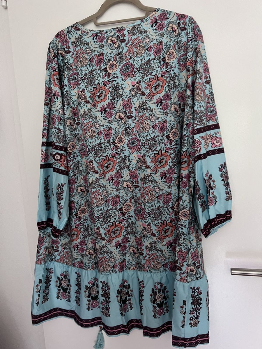 Vestiti: Kleid mit Blumenmuster Grösse 2XL 100% Polyester – Usato da Richterswil venduto da Luke6 1