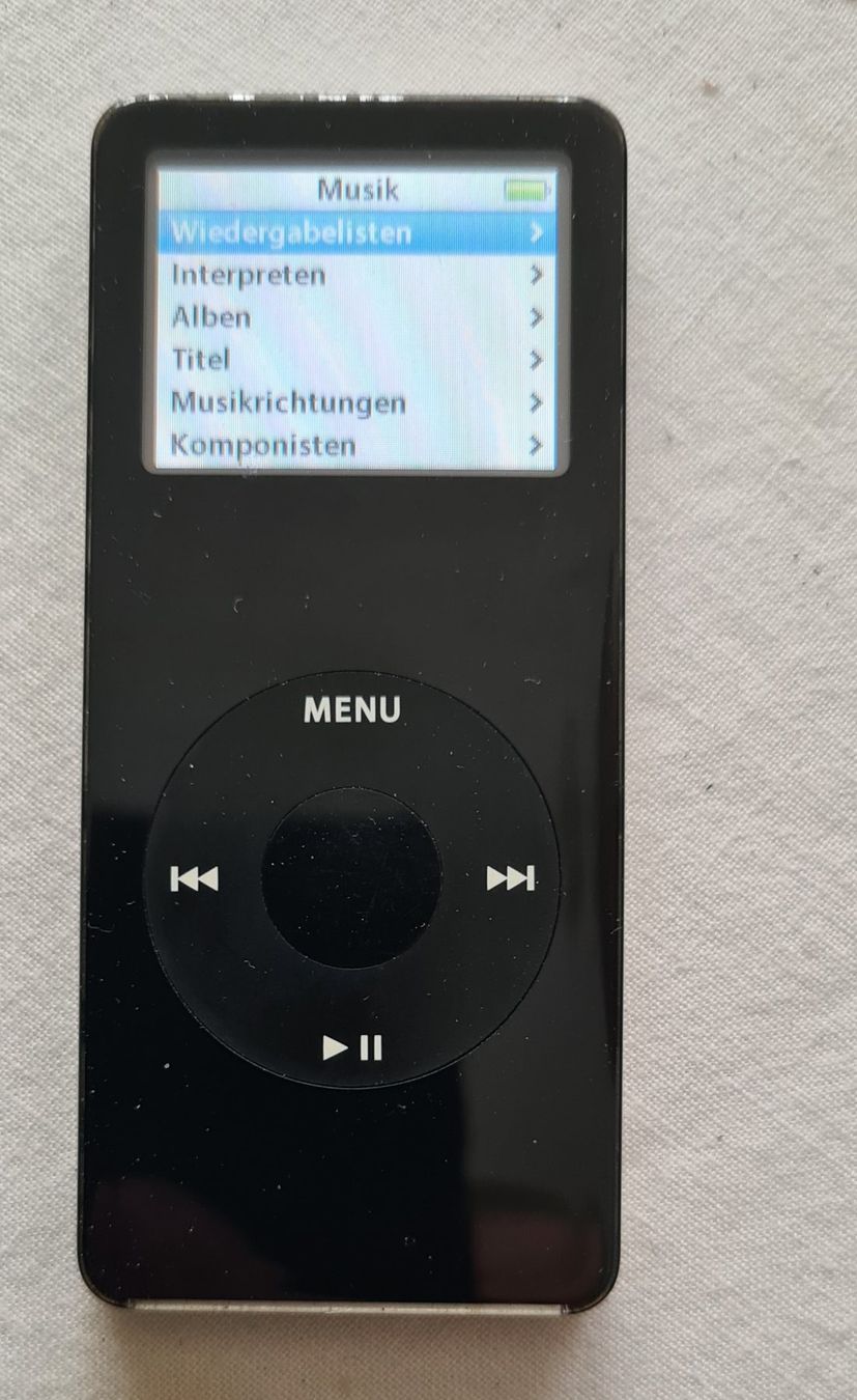 Apple Tragbarer Mediaplayer: iPod nano -Vintage- – Gebraucht aus Lyss von rochen54
