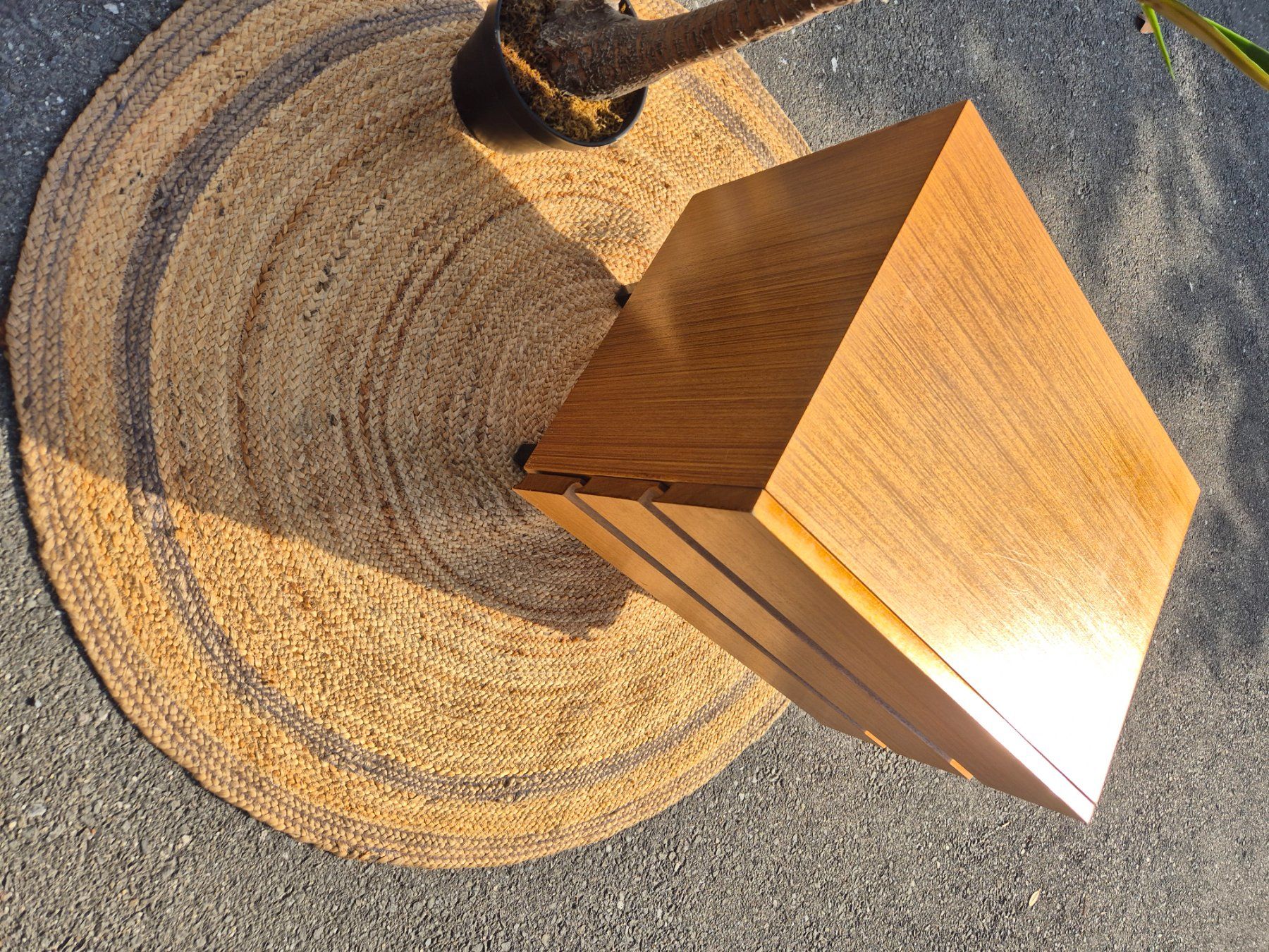 Nachttische: Table de nuit,  petit meuble vintage – Gebraucht aus Fully von tameab 5