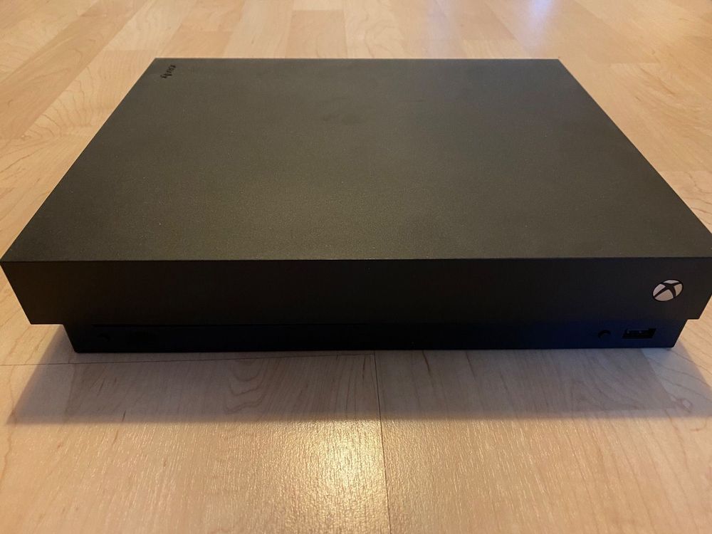 XBOX One X Kaufen auf Ricardo