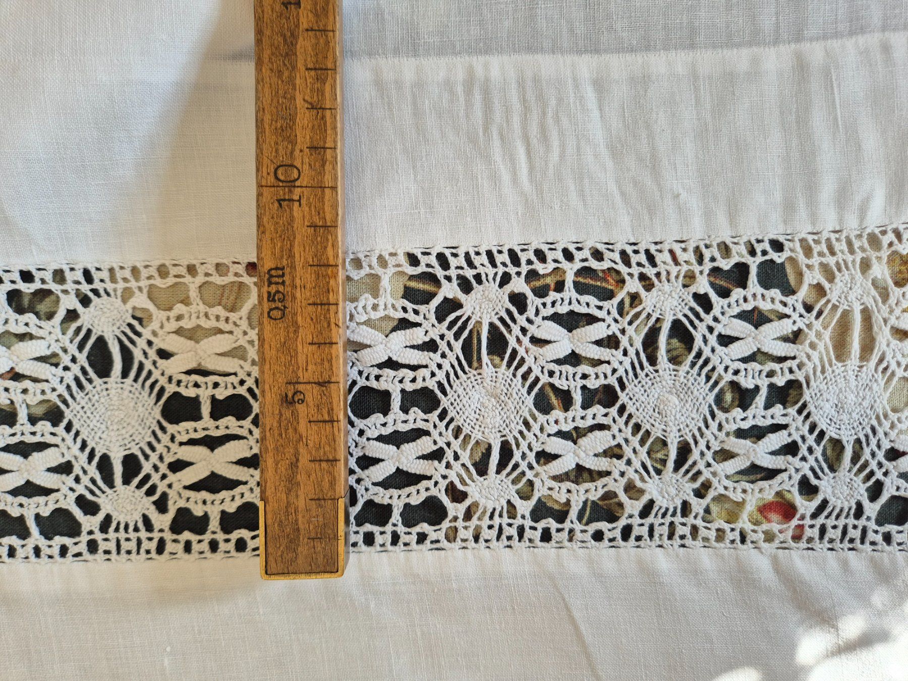 Bettwäsche: Oberleintuch weiss mit Spitze und Monogramm – Gebraucht aus Bern von aronari 5