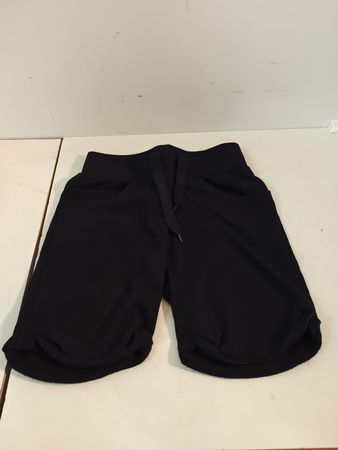 Short, schwarz in Grösse XS, neuwertig und bequem. (nov401)