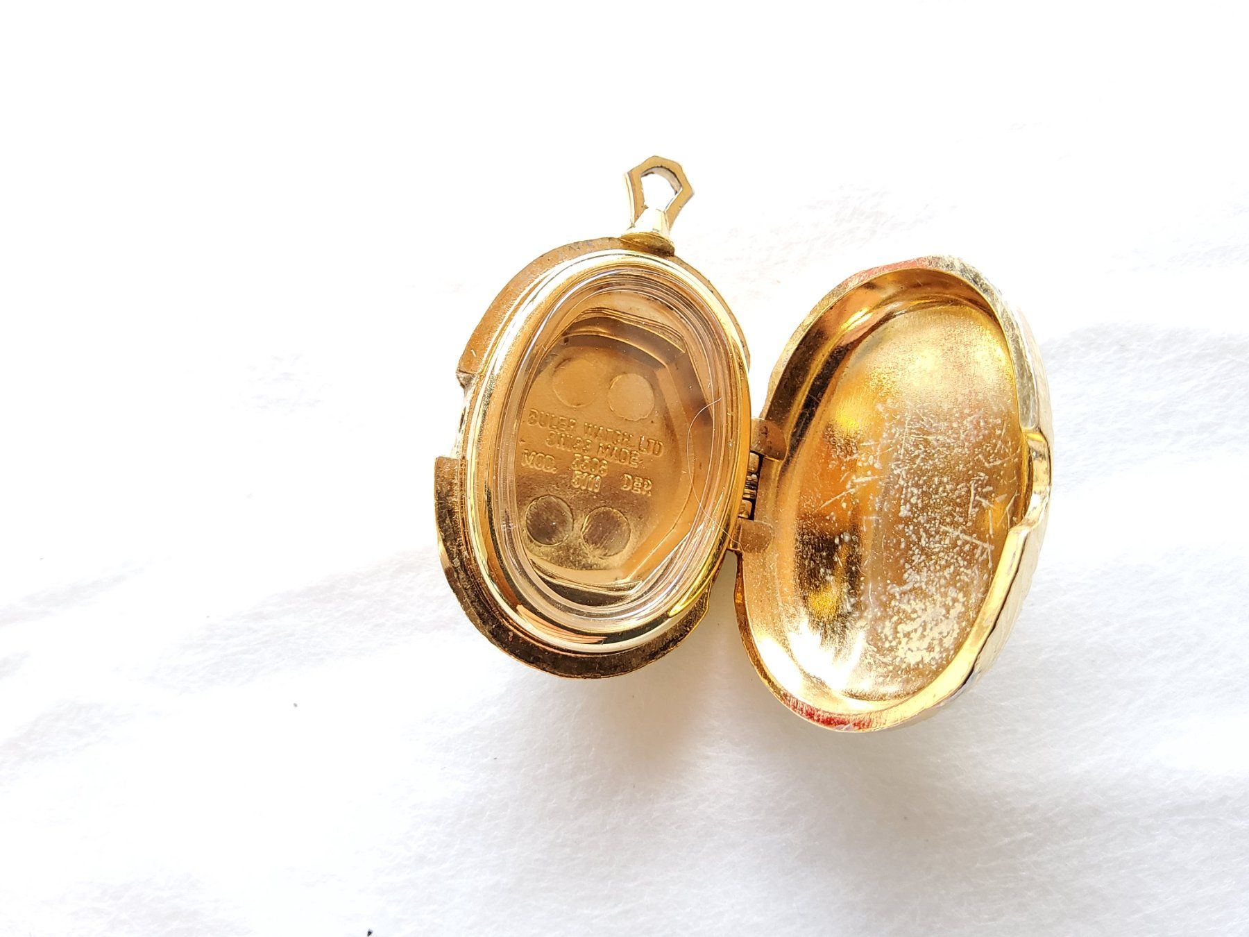 Orologi: Fournitures horlogères  – Usato da Malleray venduto da Broc-antique 6