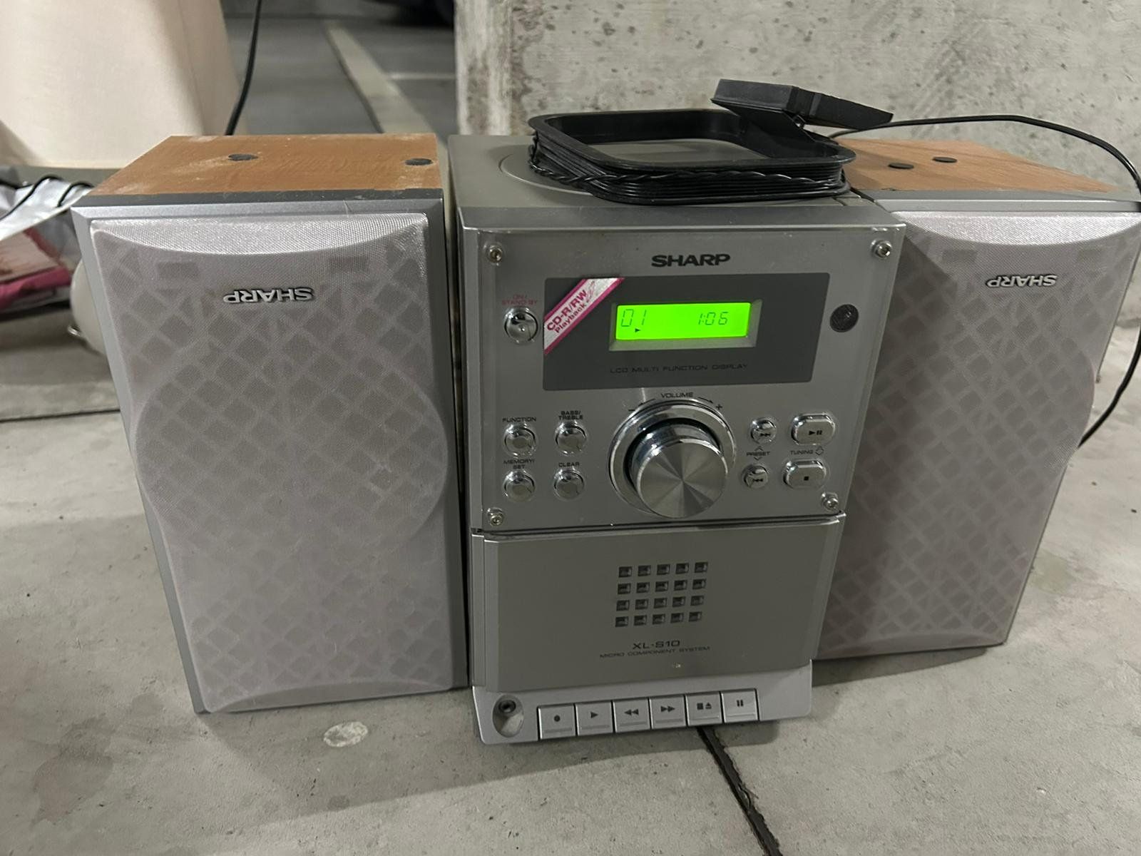 Sharp Lecteur multimedia & Streamer: Impianto stereo Sharp con casse e telecomando – D'occasion à Melano par H-Sara 3