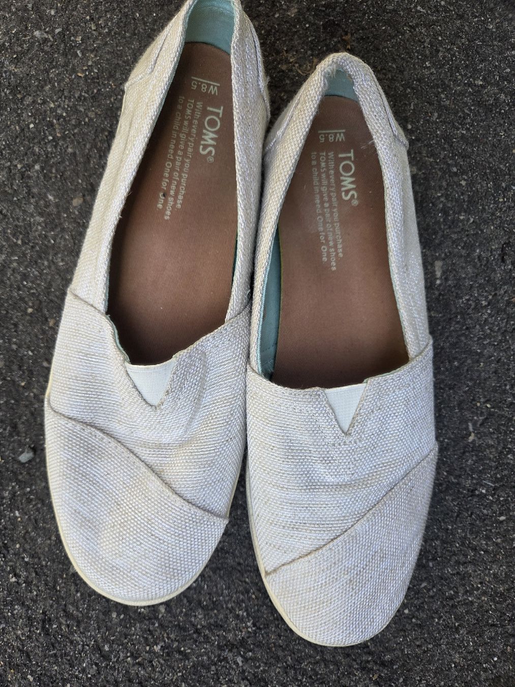 Toms Scarpe da donna: Lightweight TOMS Canvas Flats - Silver size 39 – Usato da Baar venduto da ema_7pkr