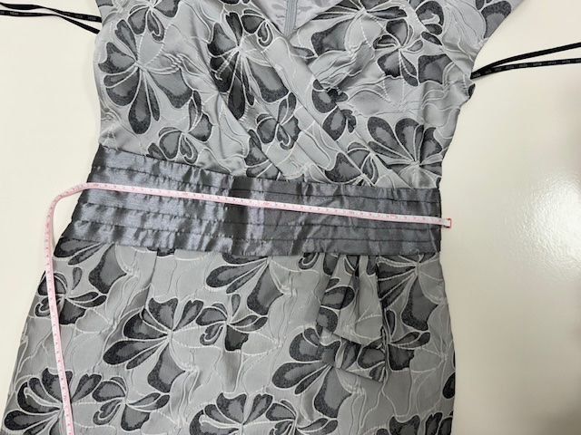 Vestiti: Damenkleid, neupreis ca.500 – Nuovo (secondo la descrizione) da Lachen SZ venduto da kati68 3