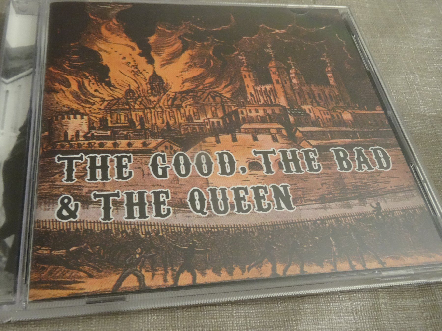 CD: The Good, the Bad & the Queen CD – Usato da Olten venduto da Disc-Ausverkauf