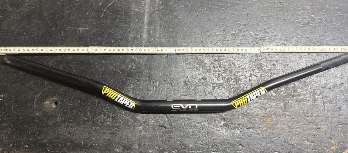 Toutes les pièces détachées moto: Guidon moto pro taper – D'occasion à Choex par Adri27000 1