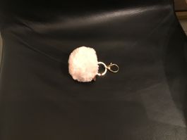 Süsser flauschiger Katzen Bommel Anhänger Schlüsselanhänger