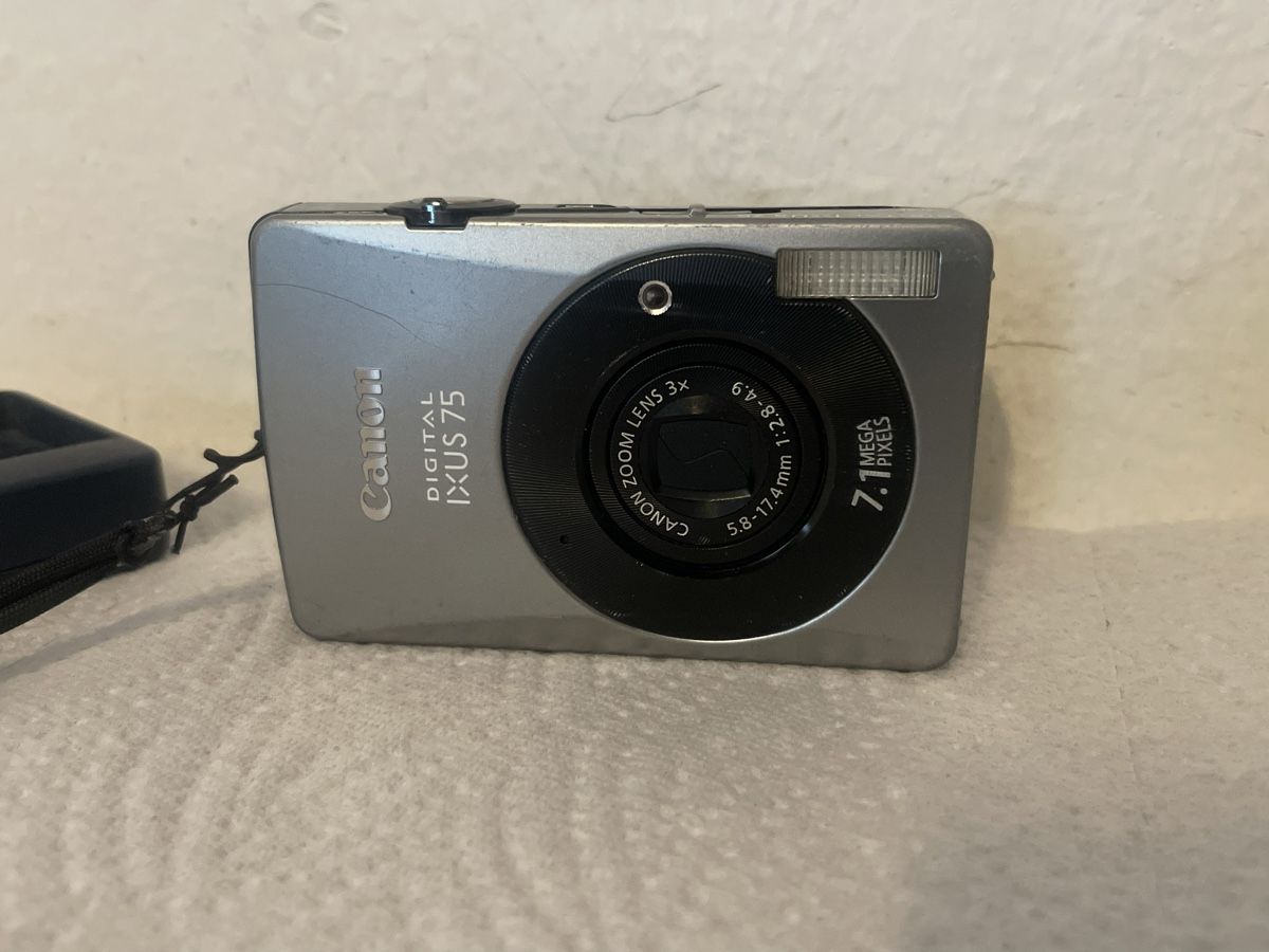 Canon Fotocamera: Canon IXUS 75 Digital Kamera – Usato da Zürich venduto da beli_30 1