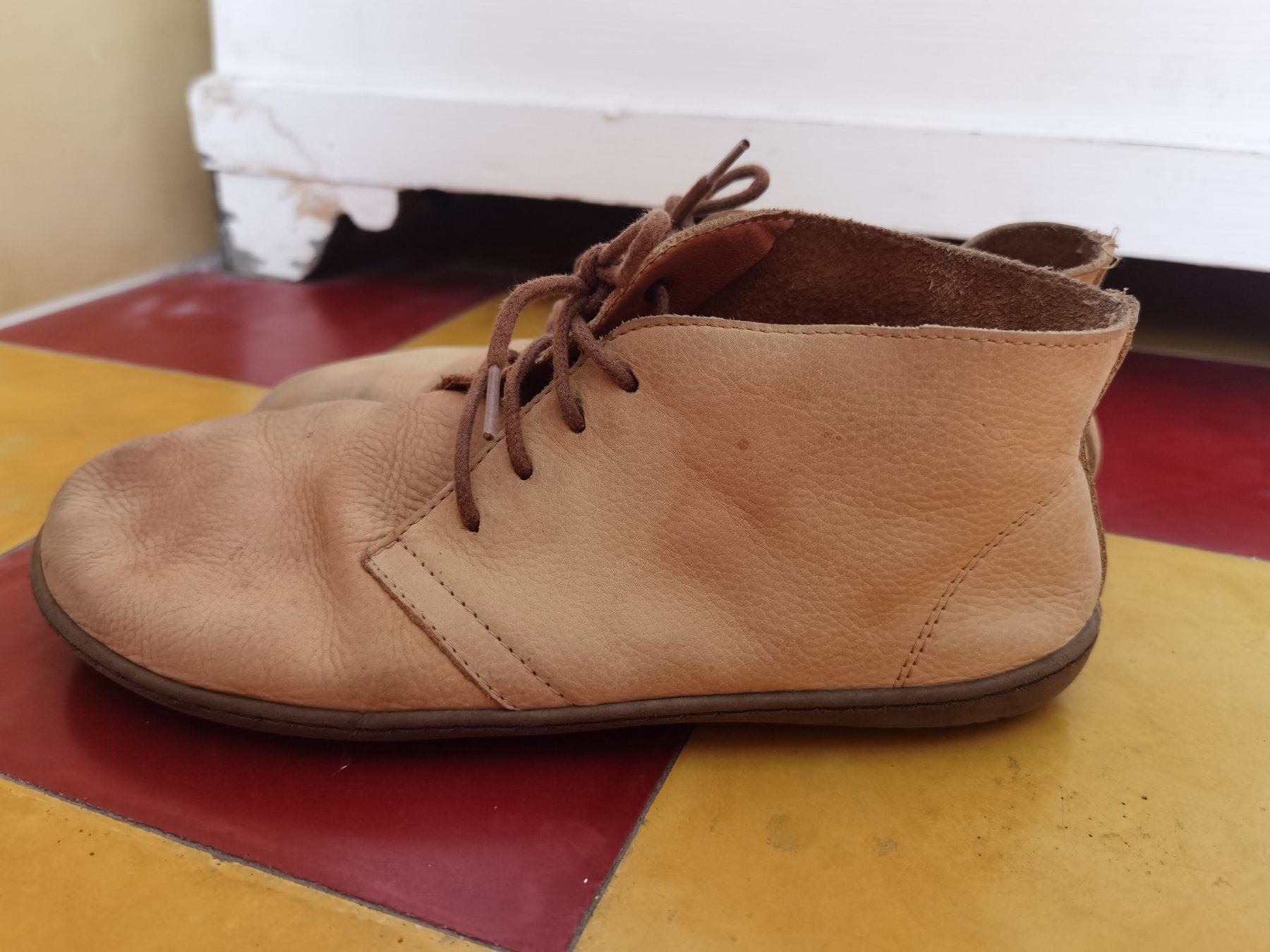 Scarpe da uomo: Barfuss Leder Schuhe Gr. 38 Groundies – Usato da Basel venduto da kap_yhy8