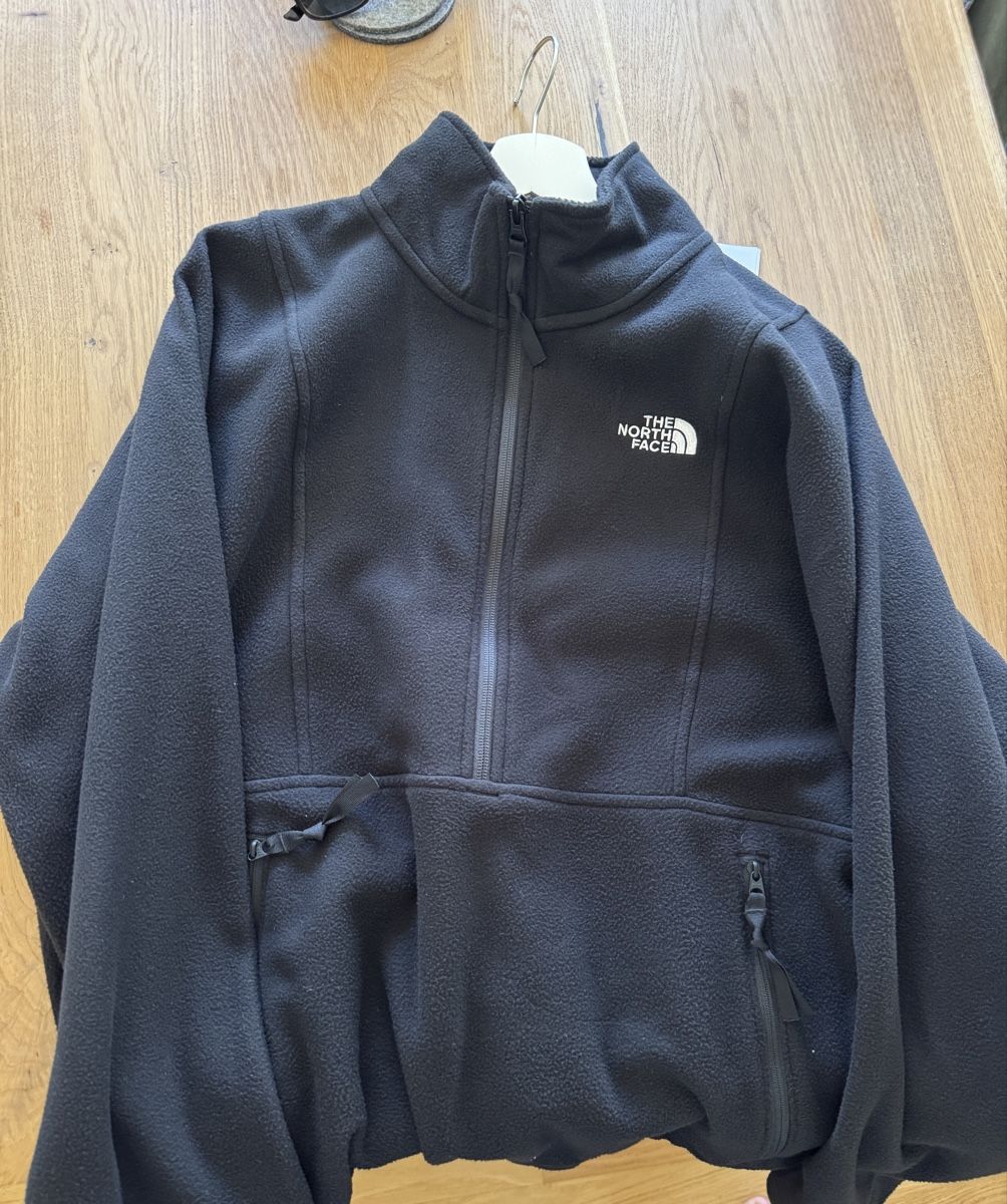 North Face Giacche: The North Face Fleecejacke – Usato da Zürich venduto da tsc_z7fy 1
