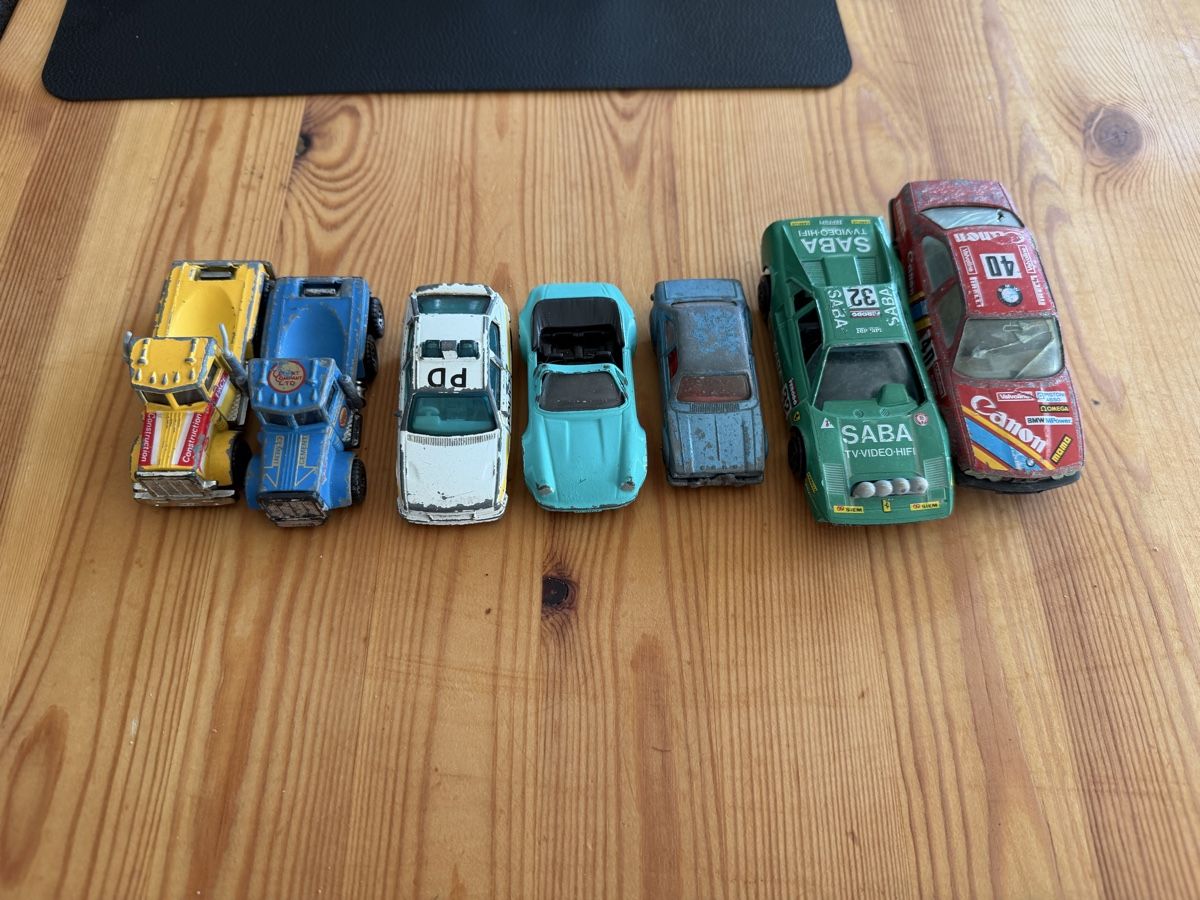 Modellini d'auto: Vintage Modellautos – Usato da Bottenwil venduto da NadjaP.
