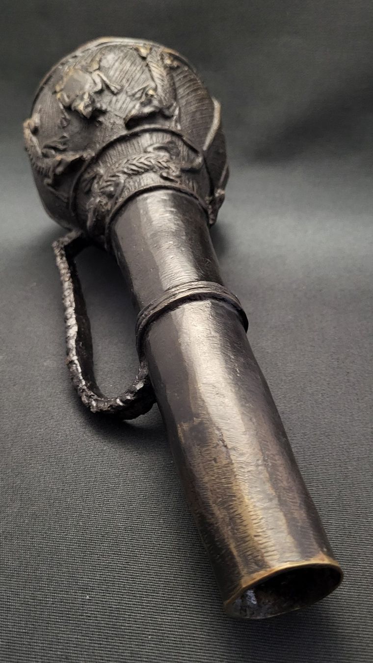 Figuren: Grosses Bronze-Gefäss mit Eidechsen – Gebraucht aus Basel von spinne02 6