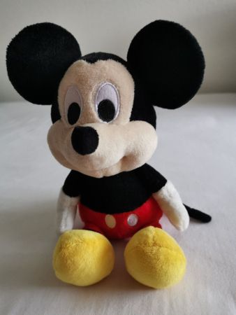Mickey en peluche