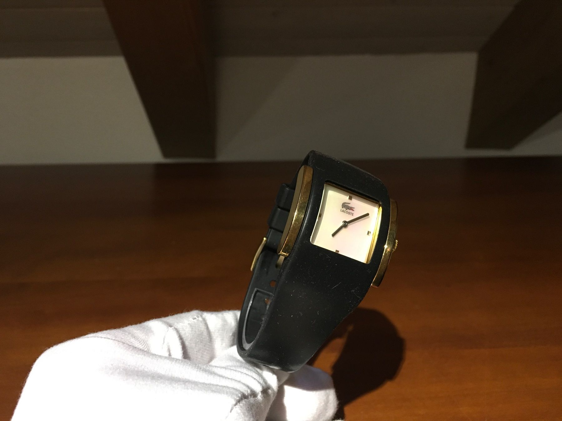 Lacoste Uhren: Lacoste Uhr 6300 L mit Rubber Band – Gebraucht aus Wohlen AG von PrivatSammlung