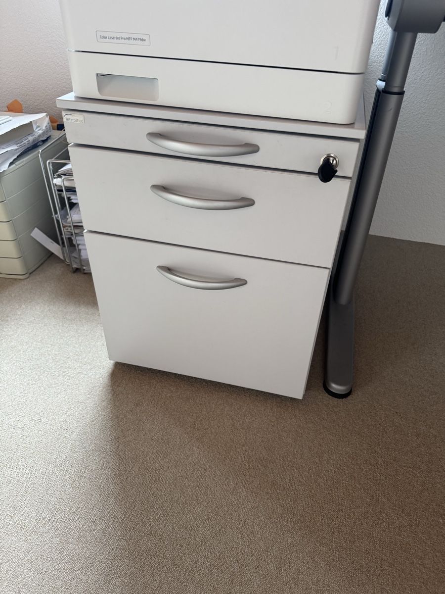 Eléments de bureau: Rollcontainer – D'occasion à Thalwil par joe_f2kk
