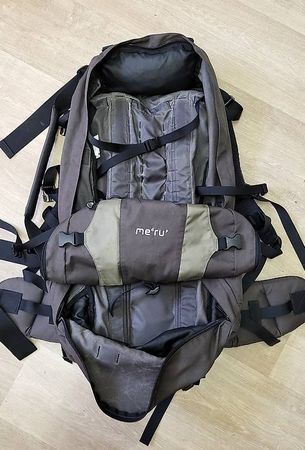 Meru Traveller Trekking Rucksack 60 Liter